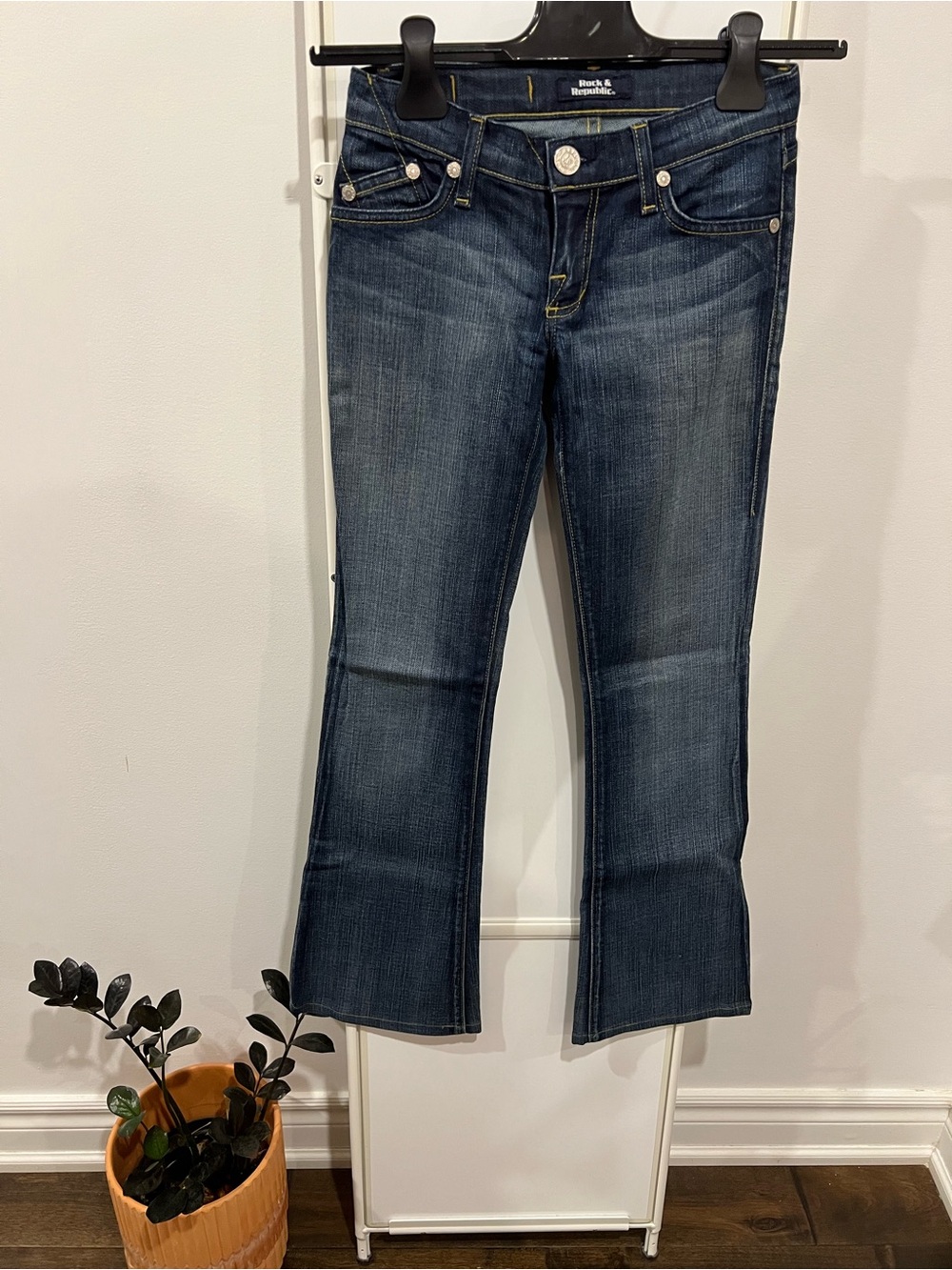 Rock & Republic Rhinestone Jeans Y2K Era